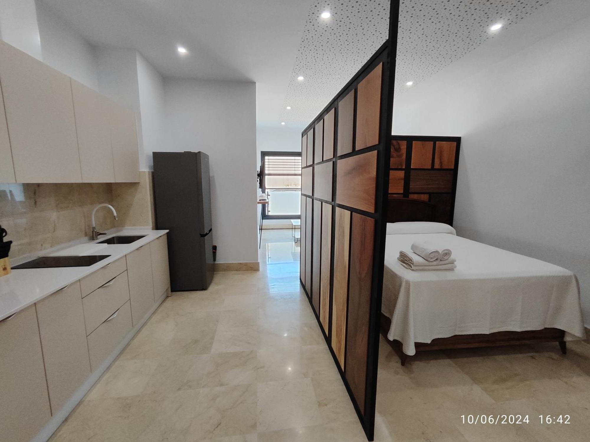 Apartamentos Luxury Playa Victoria 加的斯 外观 照片
